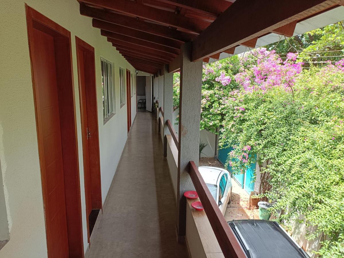 Alpha Hospedaria & Hostel ロンドリーナ エクステリア 写真