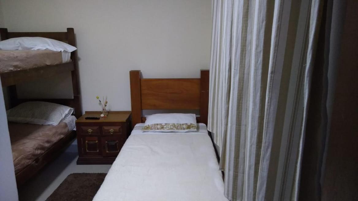 Alpha Hospedaria & Hostel ロンドリーナ エクステリア 写真